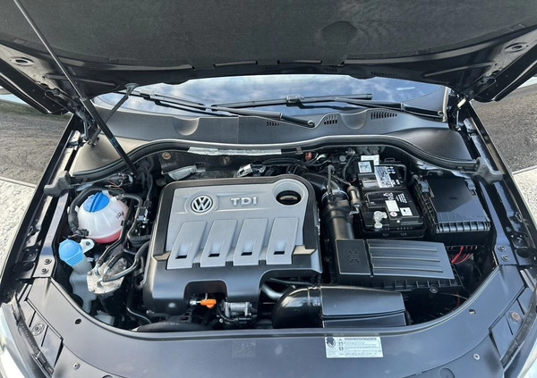 Volkswagen Passat cena 34300 przebieg: 212000, rok produkcji 2011 z Bystrzyca Kłodzka małe 407
